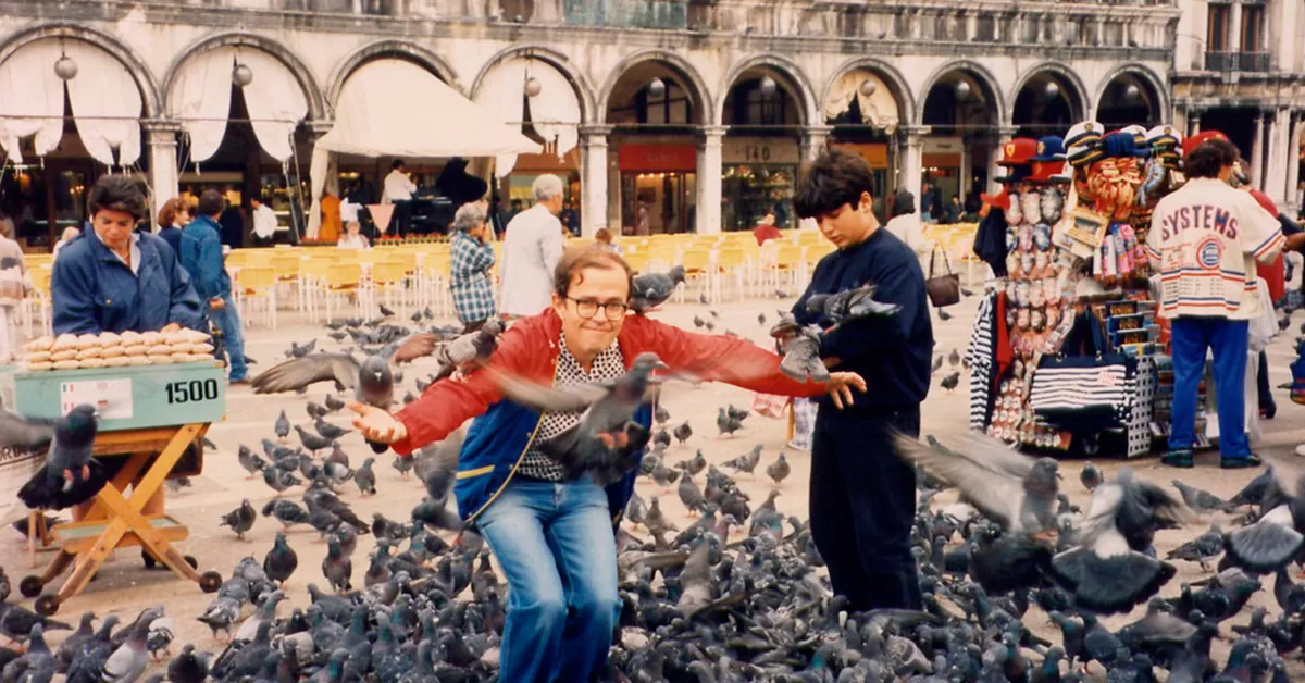 Por que é proibido alimentar pombos em Veneza?