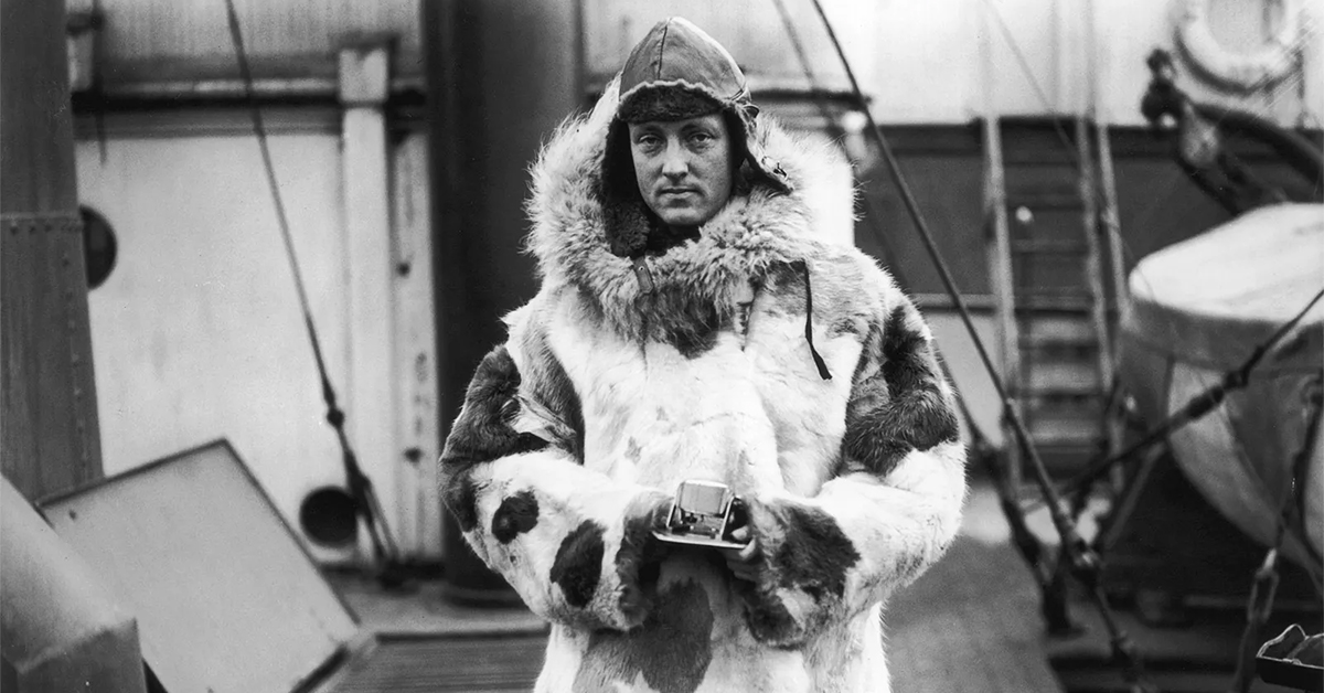 Teoria da Terra Oca: mito, conspiração ou realidade?